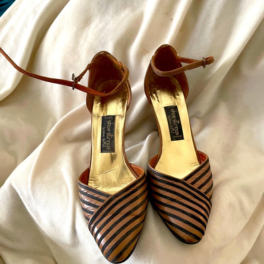 Vintage tan and black ankle strap high heels